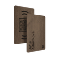 WaveTag Visitenkarte aus Walnussholz mit individuellem Design